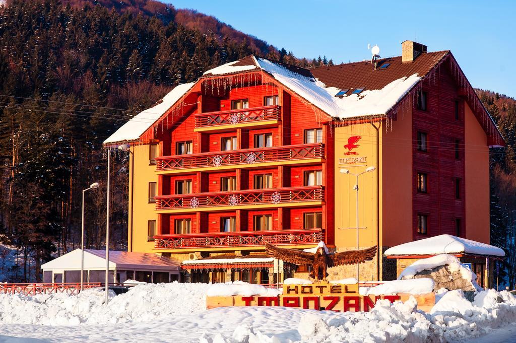 Hotel Impozant วัลจา ภายนอก รูปภาพ